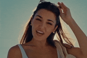 Hande Ercel GIF