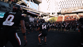 Elijah Jones GIF by Cincinnati Bearcats