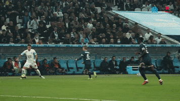 Pol Lirola Skills GIF by Olympique de Marseille