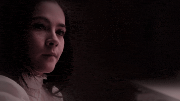 Isabelle Fuhrman Esther GIF
