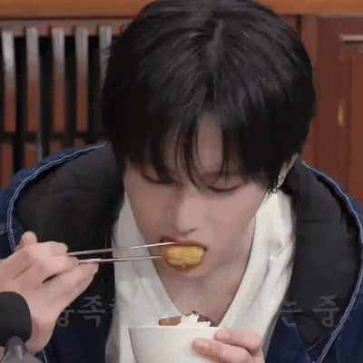 Cutie Xin GIF