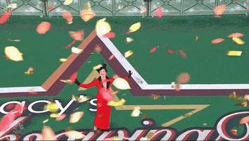 Lea Michele GIF by The 96th Macy’s Thanksgiving Day Parade
