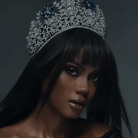 Miss Panama GIF