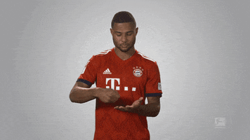 fc bayern eating GIF by Bundesliga