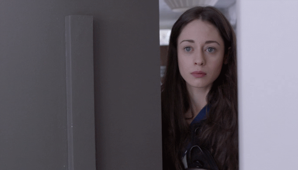 Elena Rivera Door GIF by Mediaset España