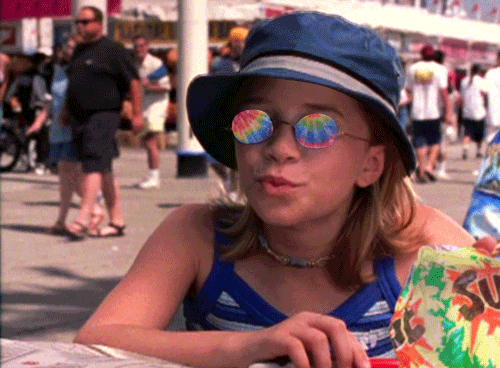 bucket hat 1990s