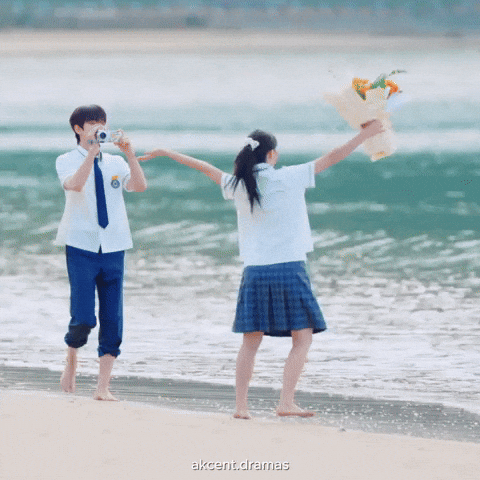 Hyeri GIF