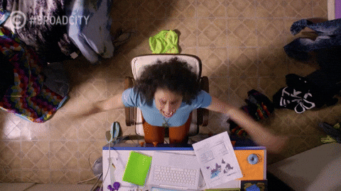 screaming ilana glazer GIF by Broad City