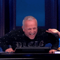 200w.gif?cid=6c09b952gu8vmvqjlbwq54kh2j8r76ya4k982baqshr1eixq&ep=v1_gifs_search&rid=200w.gif&ct=g