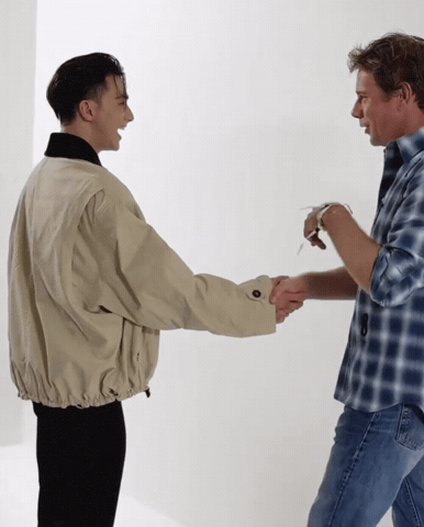 Hyunjinxdior GIF