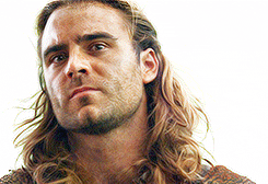 dustin clare