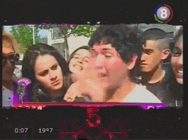 Fan Justin GIF by Guillo