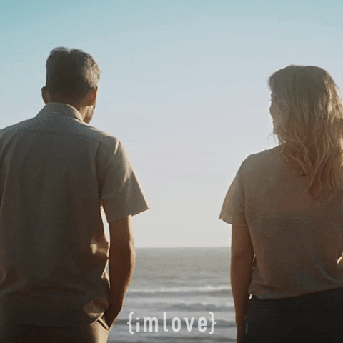 Beach Couple GIF by iMlove - O Hacker do Amor