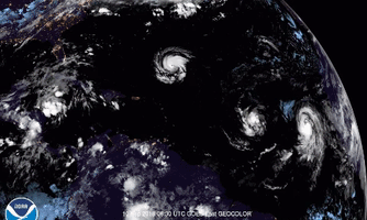 Seguimiento Al Huracã¡N Isaac GIF