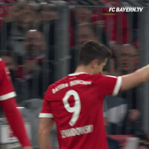 happy robert lewandowski GIF by FC Bayern Munich