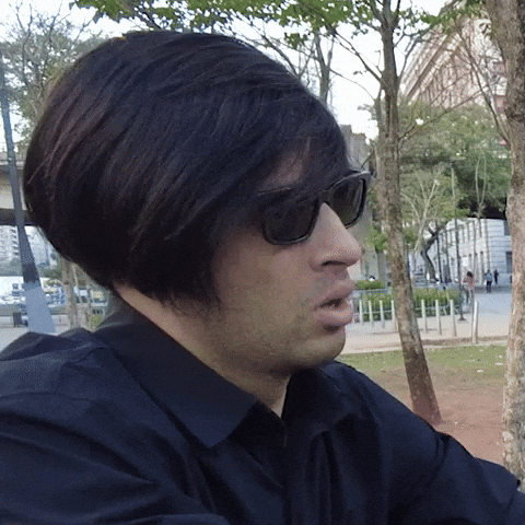 Espirro GIF