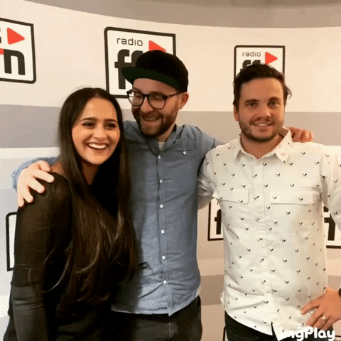 mark forster laugh GIF by radio ffn