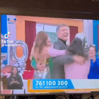 giphy.gif