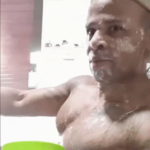 Gili GIF