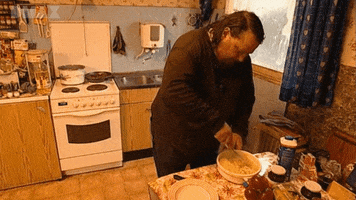 fun cooking GIF by DMAX