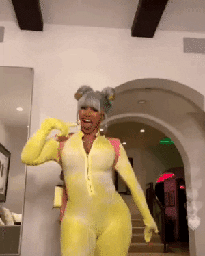 giphy.gif?cid=4d1e4f2942a0158848f4a3ea8c