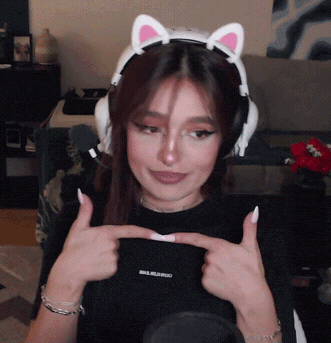 Timide GIF