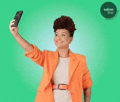 Selfie Tirando Foto GIF by Salon Line