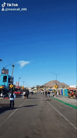 Mexicali 686 GIF