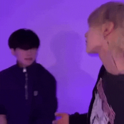 Bait Kiss GIF
