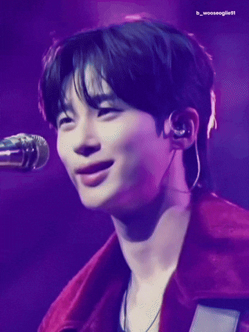 Byeonwooseok Imsol GIF
