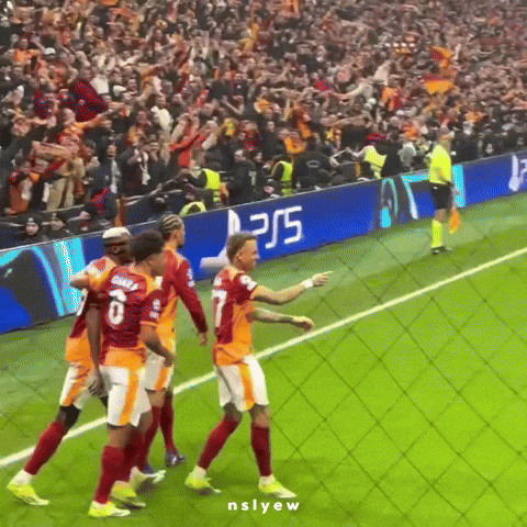 Noa Lang Spiderman GIF