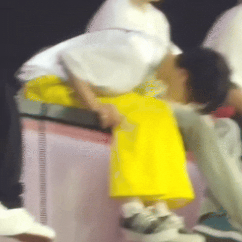 Tired 세븐틴 GIF