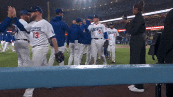 Los Angeles Dodgers Win GIF by MLB