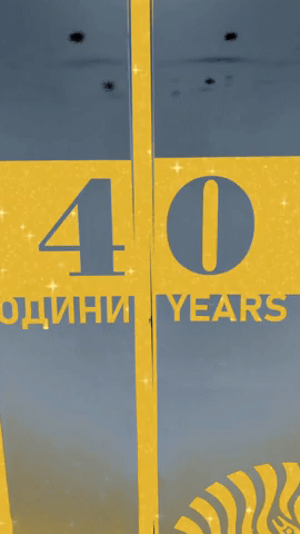 40 GIF