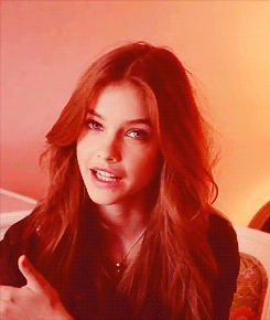 Barbara Palvin GIF