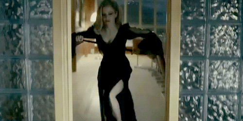 https://media0.giphy.com/media/ETbcbE9G5jFf2/giphy.gif