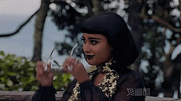giphy.gif?cid=8fc3c8977133fdaa6949ffeded