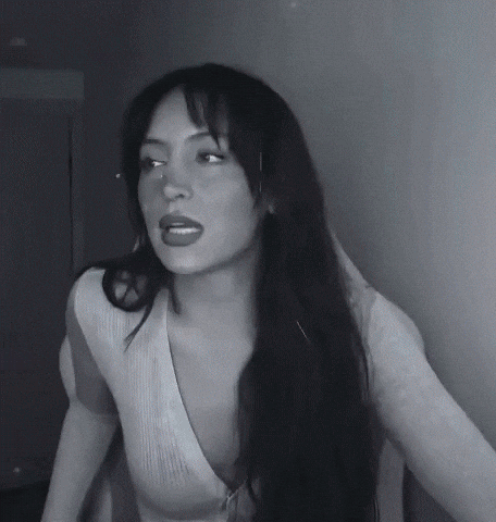 Rileyhubatka GIF