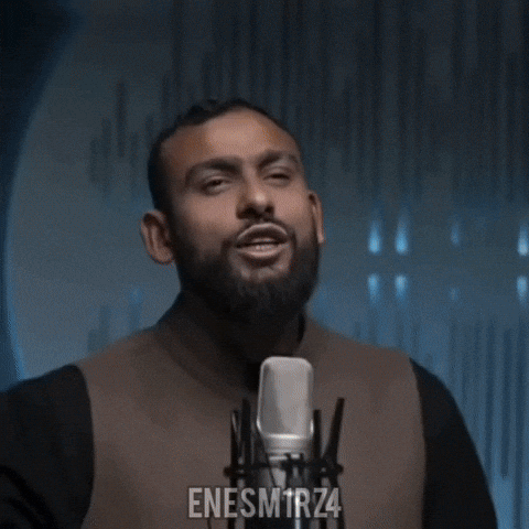 Enesm1Rz4 GIF