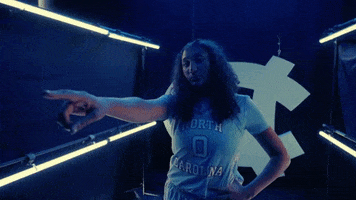 200.gif?cid=fc005b08105e436feff2d83154204525d7a05db494440eb9&rid=200.gif&ct=g