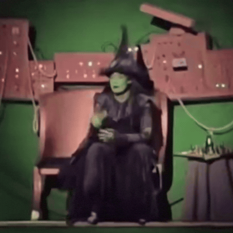 Myra Ruiz GIF