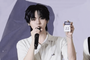 Leo GIF
