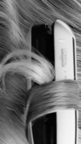 L'Oreal Professionnel US GIF