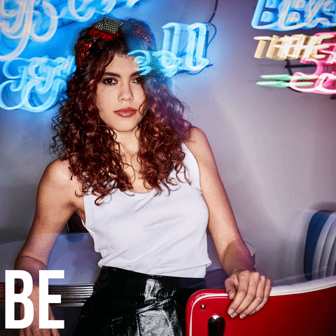 Nashi Salon Porta Genova GIF