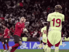 15 Ucl GIF