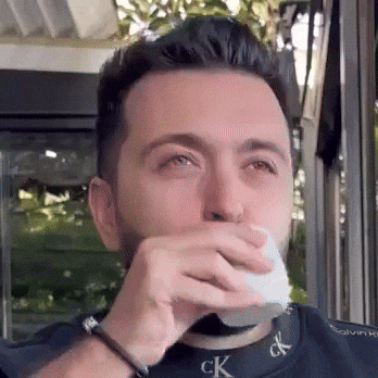 Hungryomar GIF