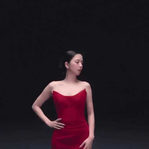 Kim Jisoo GIF
