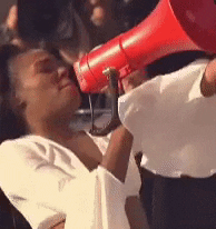 giphy.gif?cid=4d1e4f29b7c96bc7cbbea83188