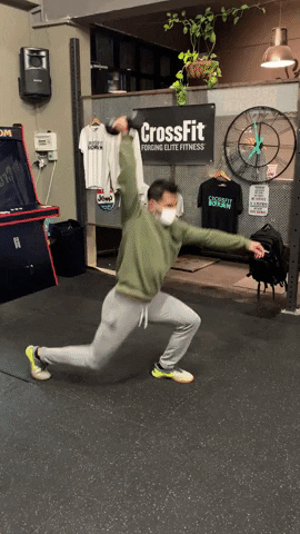 Snatch To Back Lunge GIF by Crossfit Boran