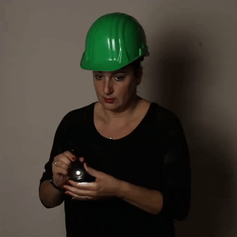 Discovery Helmet GIF by Nový start